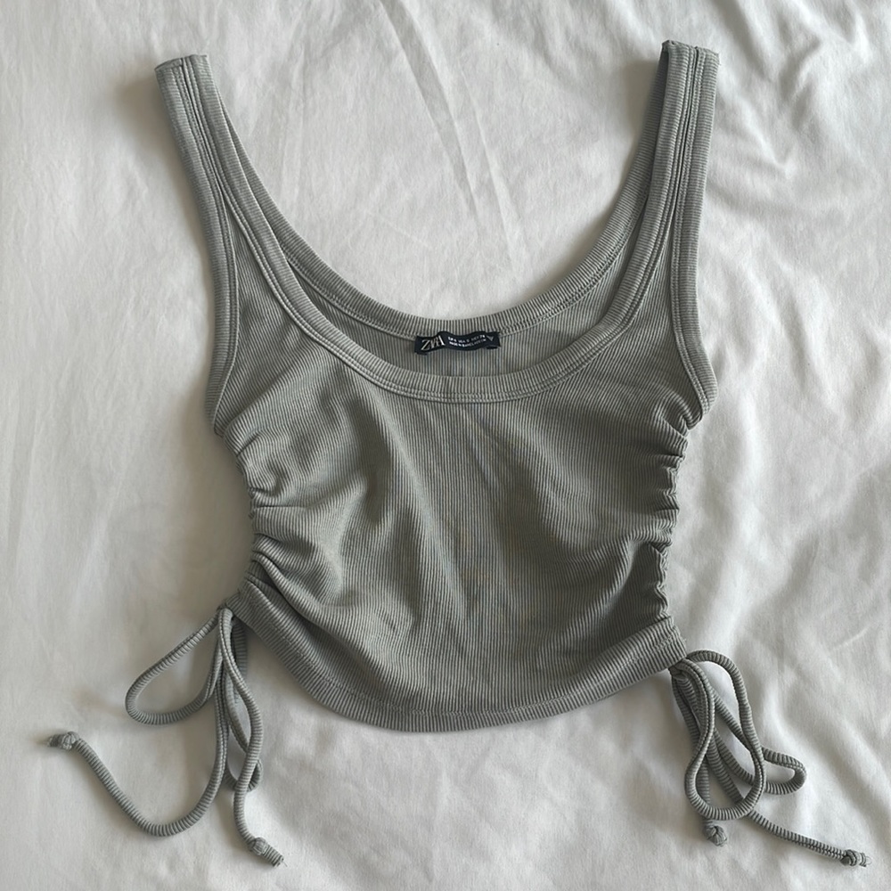 Ribbed ruched crop top